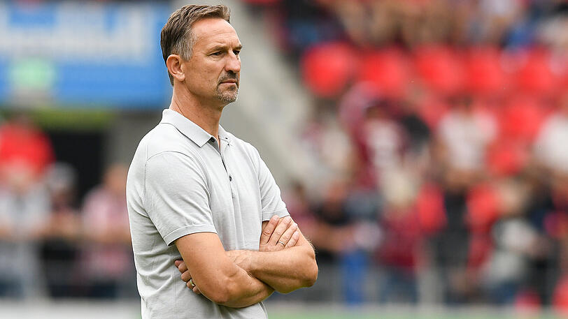 Achim Beierlorzer folgte im Juli auf Heiko Herrlich, der jetzt Bayer Leverkusen coacht.