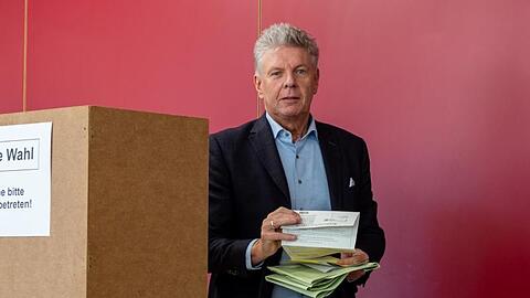 Dieter Reiter, der Oberbürgermeister von München, bei der bayerischen Kommunalwahl. Foto: Peter Kneffel/dpa