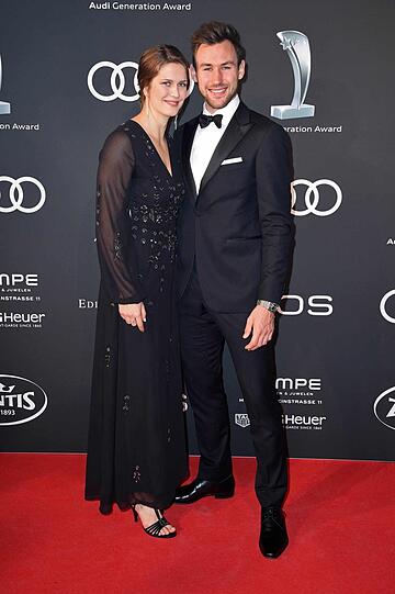 Niklas Kaul mit Freundin Mareike Roesing.