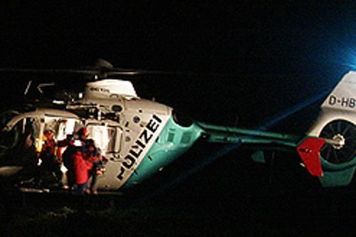 Der Polizeihubschrauber ortete den Bergsteiger mit Hilfe einer Wärmebildkamera.