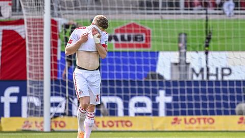 Florian Kainz und sein FC Köln steigen aus der Bundesliga ab.