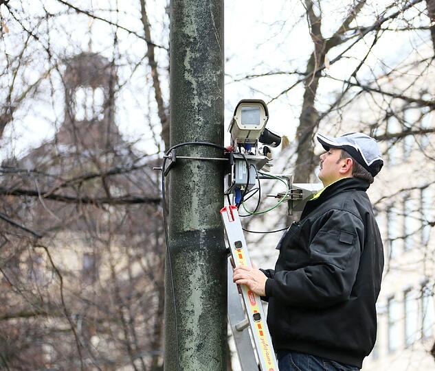 Sicherheitskonferenz in München: Kontrollen der Polizei rund um den Bayerischen Hof.