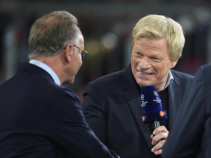 Bayern-Vorstandsboss Karl-Heinz Rummenigge (l) und Oliver Kahn.