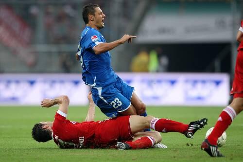 Mark van Bommel verletzte sich gegen Hoffenheim, dabei waren eher seine Gegenspieler gefährdet.