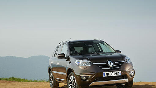 Bekommt das neue Markengesicht und diverse technische Verbesserungen: Das Renault-Kompakt-SUV Koleos. Bekommt das neue Markengesicht und diverse technische Verbesserungen: Das Renault-Kompakt-SUV Koleos.