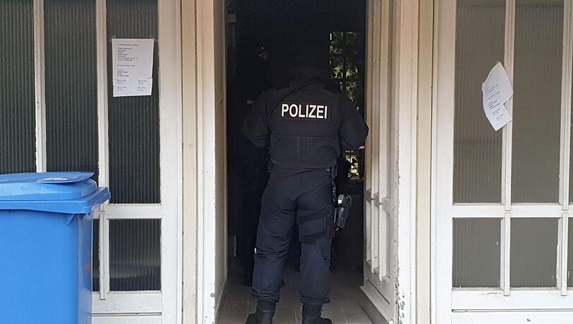 Polizei-Einsatz am Mittwochmorgen Polizei-Einsatz am Mittwochmorgen