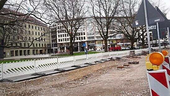 Am Platz der Opfer des Nationalsozialismus ist derzeit Baustelle. Am Platz der Opfer des Nationalsozialismus ist derzeit Baustelle.