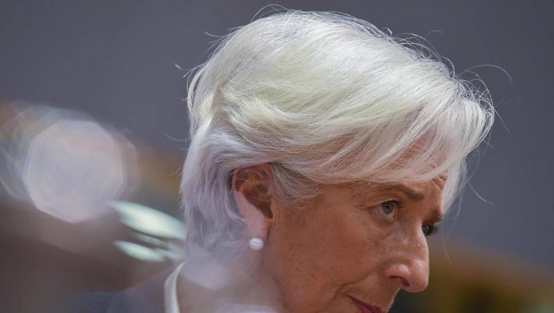 EZB-Chefin Lagarde mahnte eine stärkere Unterstützung durch die Politik an, um das Wachstum im gemeinsamen Währungsraum anzukurbeln. EZB-Chefin Lagarde mahnte eine stärkere Unterstützung durch die Politik an, um das Wachstum im gemeinsamen Währungsraum anzukurbeln.