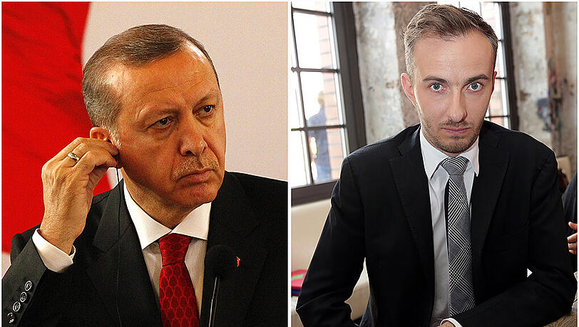 Jan Böhmermann hat das Gedicht über den türkischen Präsidenten Recep Tayyip Erdogan mit dem Titel "Schmähkritik" am 31. März in seiner satirischen TV-Show "Neo Magazin Royale" präsentiert. Jan Böhmermann hat das Gedicht über den türkischen Präsidenten Recep Tayyip Erdogan mit dem Titel "Schmähkritik" am 31. März in seiner satirischen TV-Show "Neo Magazin Royale" präsentiert.