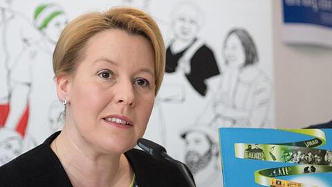 Bundesfamilienministerin Franziska Giffey (SPD) will noch in diesem Jahr das Jugendschutzgesetz anpassen.