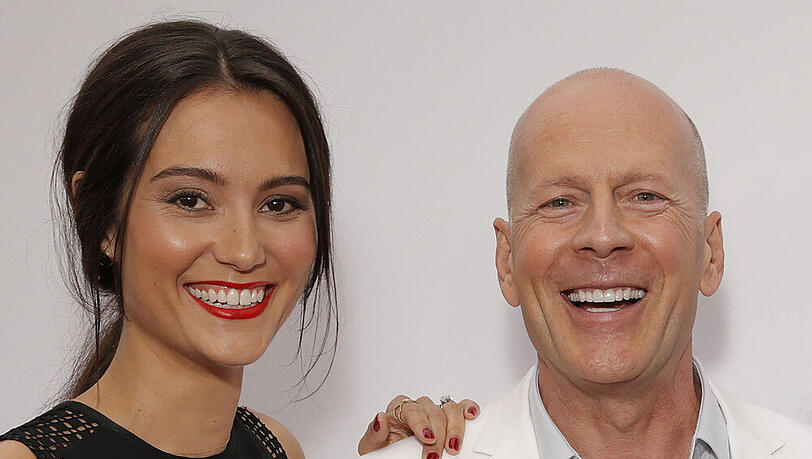 Haben gut lachen: Emma Heming und Bruce Willis sind erneut Eltern geworden Haben gut lachen: Emma Heming und Bruce Willis sind erneut Eltern geworden