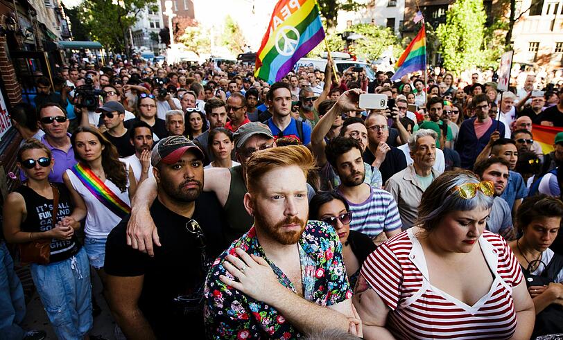 Die Menschen in Orlando trauern um die 50 Opfer des Terrorangriffs.