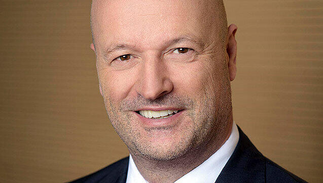 Sparkassen-Boss Rolf Fleischer: Er ist der Spitzenverdiener in Unternehmen mit städtischer Beteiligung. 2016: 541.000 €, 2015: 503.000 €, 2014: 457.000 € Sparkassen-Boss Rolf Fleischer: Er ist der Spitzenverdiener in Unternehmen mit städtischer Beteiligung. 2016: 541.000 €, 2015: 503.000 €, 2014: 457.000 €