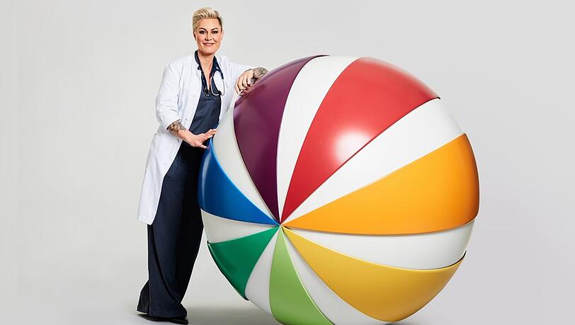 Auch Notärztin Doc Caro ist Teil der Sat.1-Offensive.