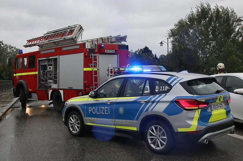 Eine Fahrbahn der Brückenstraße wurde vorübergehend gesperrt.