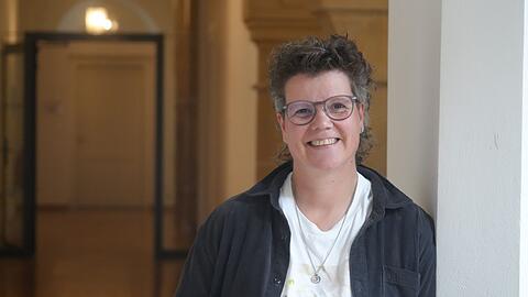 Das non-binäre Stadtratsmitglied Mo Lüttig von den Grünen, früher Marion Lüttig, ließ ihren Geschlechtseintrag ändern.