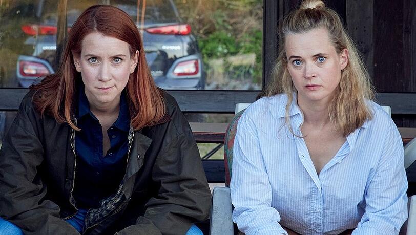 Lena Dörrie (l.) und Caroline Hanke spielten die "Mordsschwestern" in der ZDF-Krimireihe. Lena Dörrie (l.) und Caroline Hanke spielten die "Mordsschwestern" in der ZDF-Krimireihe.