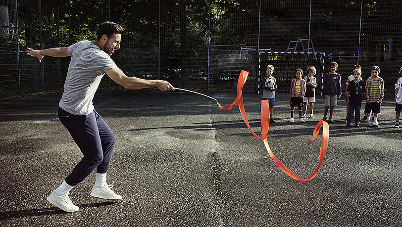 Claudio Pizarro genießt nach dem Ende seiner Profikarriere seine neue Freiheit. Claudio Pizarro genießt nach dem Ende seiner Profikarriere seine neue Freiheit.