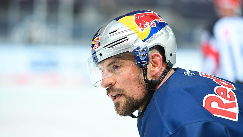Schock einen Tag vor dem DEL-Saisonstart: Yannic Seidenberg vom EHC Red Bull München. (Archivbild)