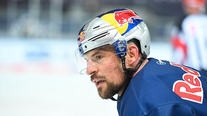 Schock einen Tag vor dem DEL-Saisonstart: Yannic Seidenberg vom EHC Red Bull München. (Archivbild)