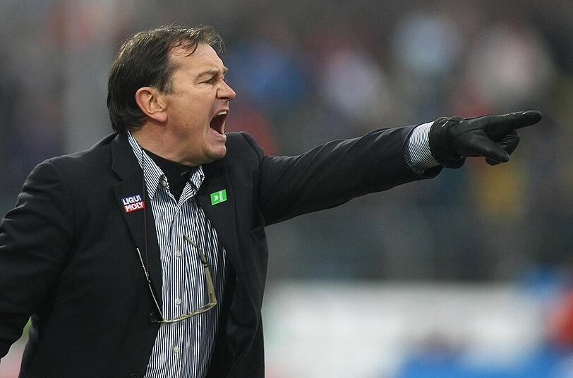 Neuer Trainer des FC St. Pauli: Ex-Löwen-Coach Ewald Lienen.