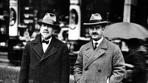 Thomas Mann (r.) mit seinem Bruder Heinrich.