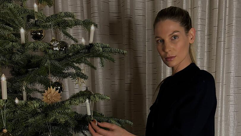 Model Sarah Brandner freut sich auf all die vegetarischen Leckereien an Weihnachten.