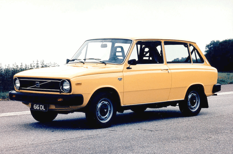DAF: 1958 bauen die Niederländer mit dem DAF 600 den ersten Pkw. Kurios: die stufenlose Keilriemenautomatik. Damit können Fahrzeuge genauso schnell rückwärts wie vorwärts fahren. Wird 1976 an Volvo verkauft.