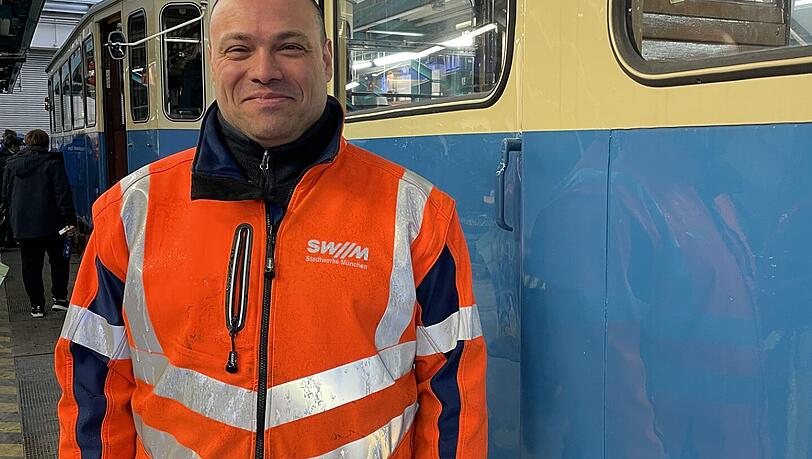 Hanno Etzbach (46), Elektriker für Betriebstechnik in der MVG-Werkstatt. Hanno Etzbach (46), Elektriker für Betriebstechnik in der MVG-Werkstatt.