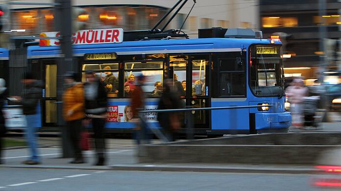 Der Verein Pro Bahn kritisiert die Sparpläne beim Münchner ÖPNV. (Symbolbild)