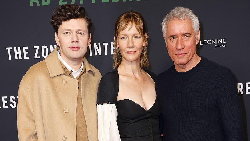 Christian Friedel, Sandra Hueller und Ralph Herforth bei der Premiere von „The Zone of Interest“. Christian Friedel, Sandra Hueller und Ralph Herforth bei der Premiere von „The Zone of Interest“.