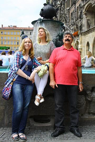 Warum Joana, Ilona und Werner aus Rheinland-Pfalz nicht in die Kamera schauen? Tun sie doch!