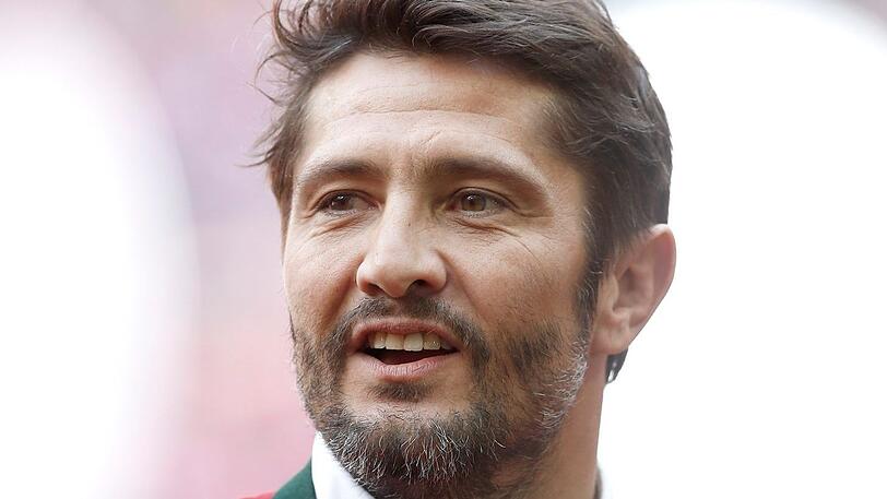 Bixente Lizarazu sei sich noch nicht sicher, ob Kouassi im Abwehrzentrum oder in der Sechser-Position seinen Platz bei Bayern findet.