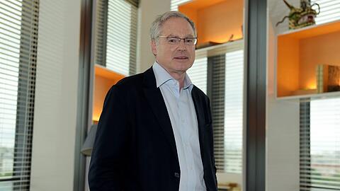 Microsoft-Mitarbeiter Eric Horvitz warnt in einem Forschungspapier vor der Zukunft der Deepfakes.