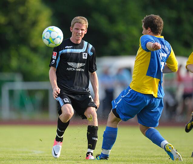 Die Löwen haben am Dienstagabend das erste Testspiel der Saison mit 13:0 beim Kreisligisten FC Leutkirch gewonnen. Die Bilder des Spiels.
