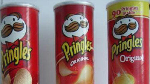 Einer der Kandidaten für die Mogelpackung des Jahres: Der Inhalt der Pringles-Dosen wurde heimlich reduziert