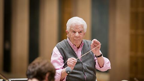 Christoph von Dohnányi bei einer Probe mit dem Symphonieorchester des Bayerischen Rundfunks im Herkulessaal.