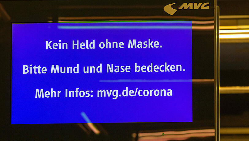 Hinweis der Münchner Verkehrsgesellschaft an einer U-Bahn-Station. Hinweis der Münchner Verkehrsgesellschaft an einer U-Bahn-Station.