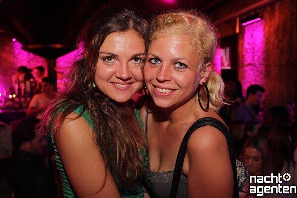 Am Pfingstsonntag war im P1 "Blackout summer Madness angesagt". Mehr Bilder finden Sie unter: www.nachtagenten.de