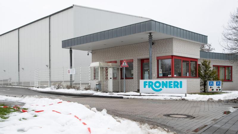 Blick auf die Eisfabrik von Froneri. In dem Werk ist es zu einem größeren Corona-Ausbruch gekommen.
