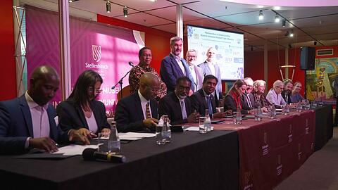 Ministerpräsident Markus Söder (CSU) ist derzeit in Südafrika.