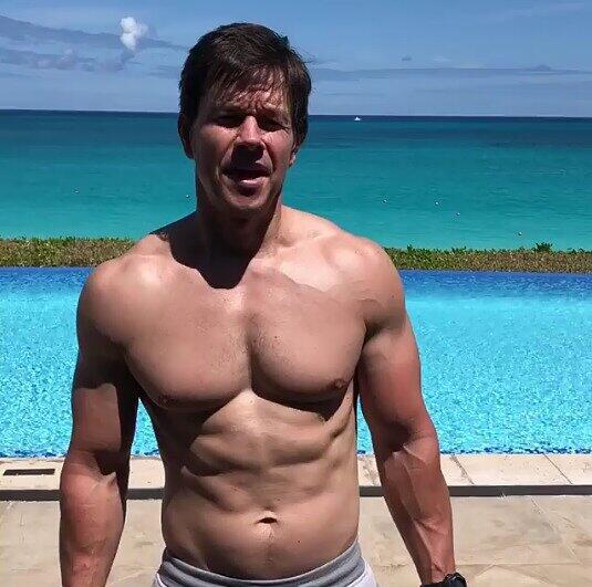 Mark Wahlberg schickt besonders sexy Ostergrüße