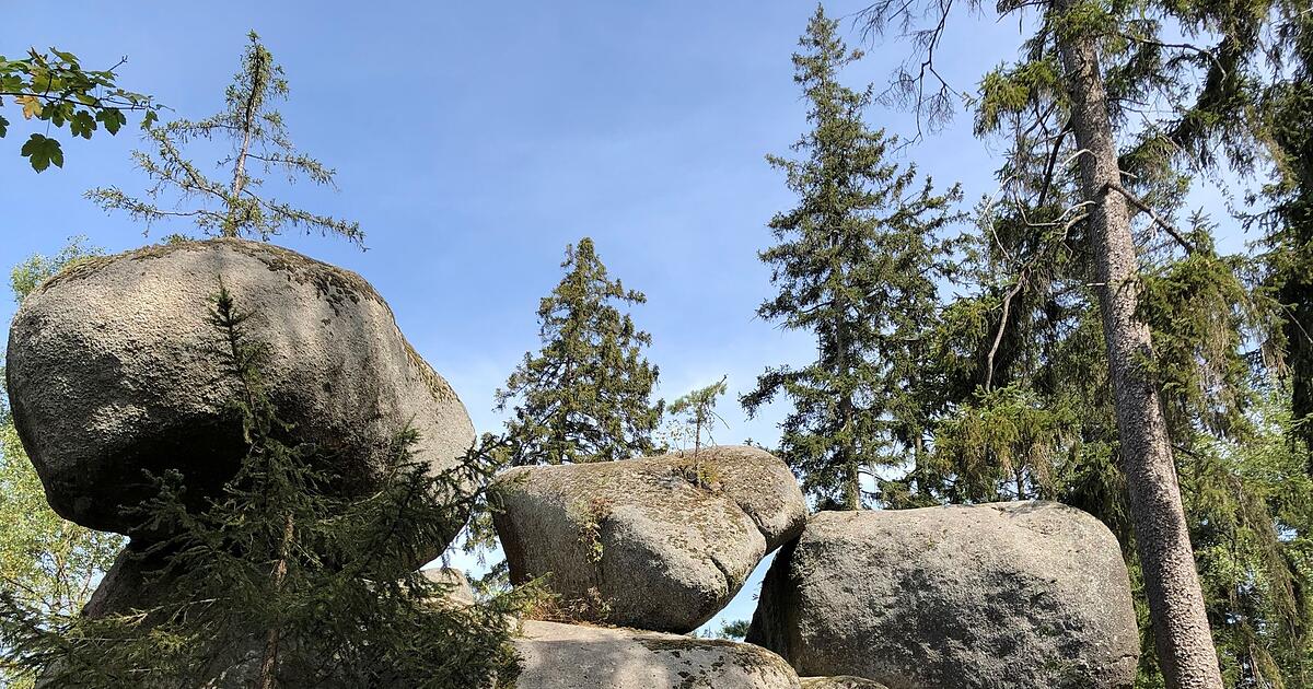 Granitstein-und-Goethe-Luisenburg-ist-Naturmonument