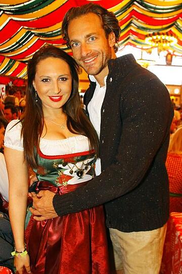 Die letzten Jahre war bei "Tracht & Pracht" einiges geboten. 2011 ließen sich auch Prominente wie Alina Baumann, Tim Lobinger, Michael Guillaume,Peyman Amin, Liliana Matthäu und Alisar Ailabouni im Hippodrom blicken. Klicken Sie durch die Bilder!