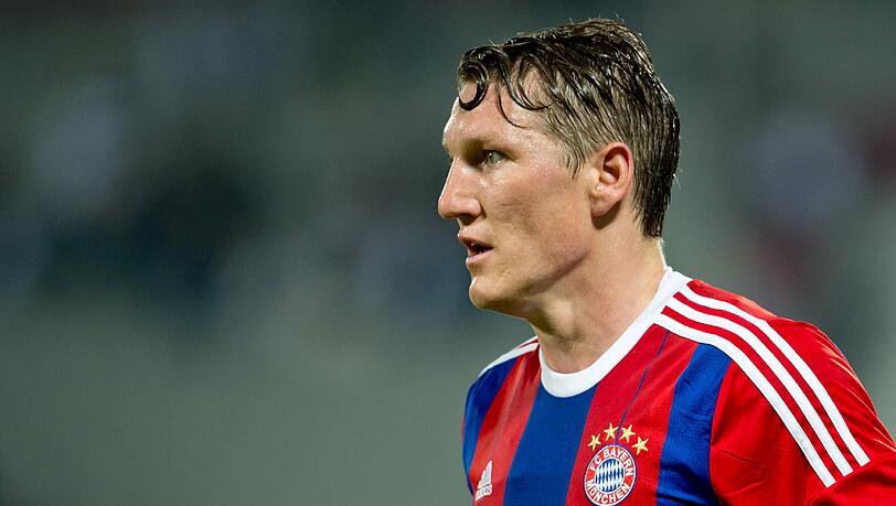 Von englischen Klubs umworben? Bayerns Identifikationsfigur Bastian Schweinsteiger. Von englischen Klubs umworben? Bayerns Identifikationsfigur Bastian Schweinsteiger.