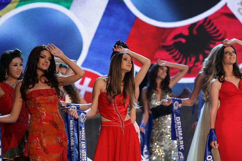 Die Miss Globe Wahl fand schon zum achten Mal statt. Mehr als zwei Wochen mussten sich die "Missen" in Trainingsstunden und Wettbewerben behaupten, bevor am 1. November das große Finale stattfand.
