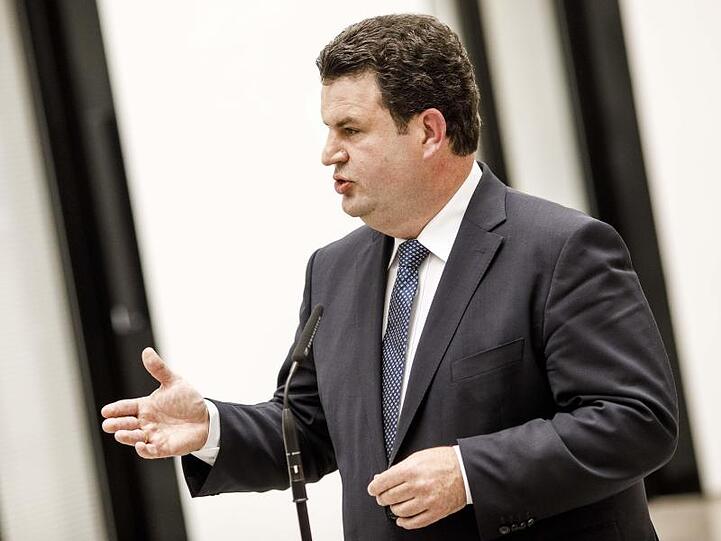 Hubertus Heil erklärt das SPD-Konzept zur Grundrente.