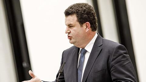 Hubertus Heil erklärt das SPD-Konzept zur Grundrente.