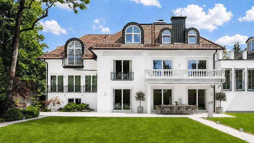 Diese Villa im Münchner Herzogpark kann man befristet mieten, günstig ist das allerdings nicht. Diese Villa im Münchner Herzogpark kann man befristet mieten, günstig ist das allerdings nicht.