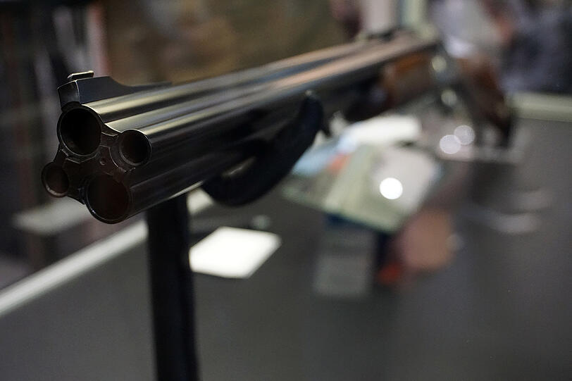 Der österreichische Jagdwaffen-Hersteller Fanzoj steht auf der IWA wie kaum ein anderes Unternehmen für die Kunst im Waffen-Handwerk.